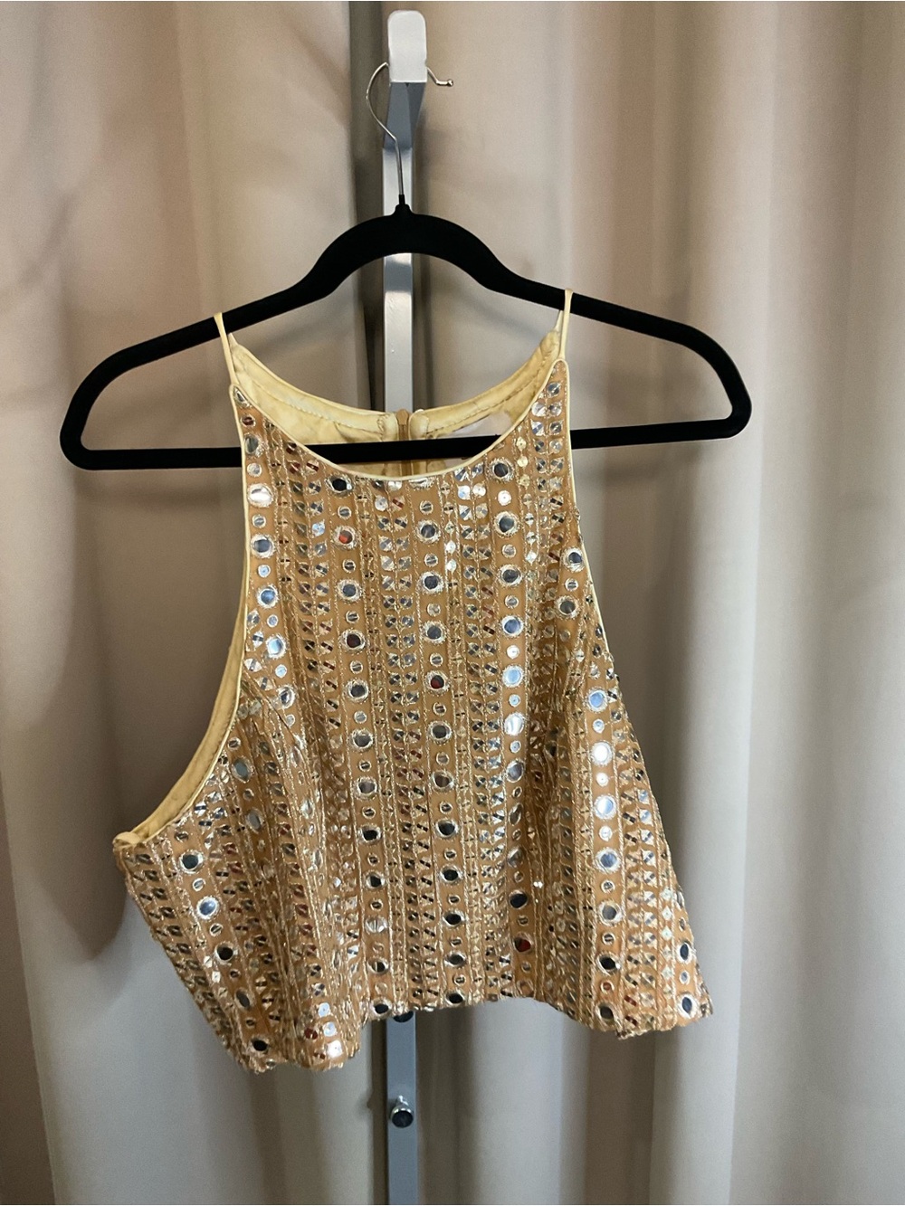 SANI Gold Embellished Halter Crop Top - Women's - Picture 2 of 5